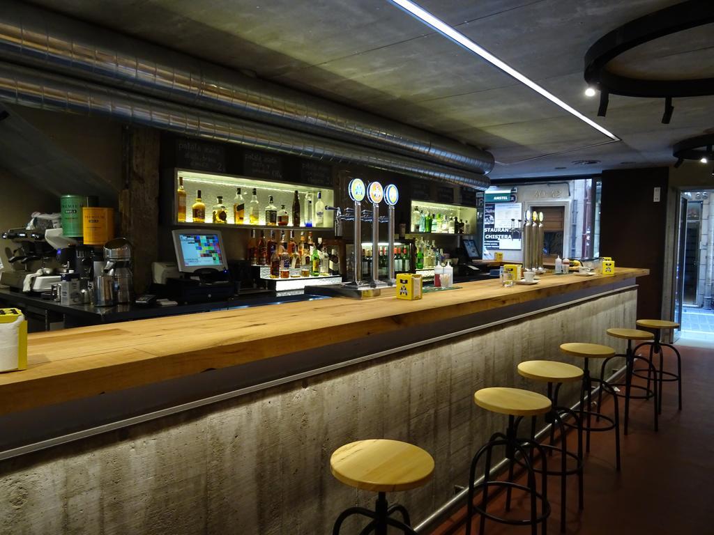 Bearan Bar & Rooms Pamplona Exterior photo